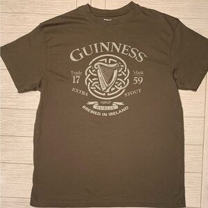 Brand New Unisex GUINNESS Brown T-shirt - Size Medium
